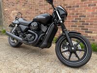 HARLEY-DAVIDSON Street